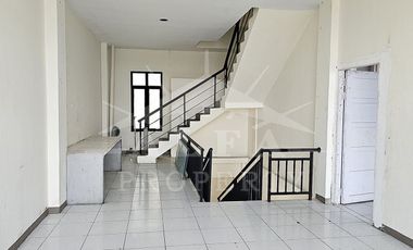 Jual Ruko Gandeng 3 Lantai Siap Pakai Siap Huni