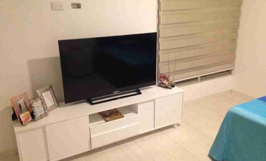 Venta departamento más una suitte, remodelado, primer piso urdesa central.