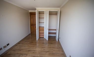 Av. Nueva Costanera 3148 Depto 102