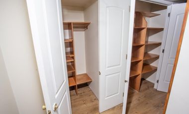 Av. Nueva Costanera 3148 Depto 102