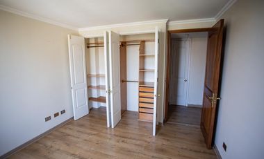 Av. Nueva Costanera 3148 Depto 102