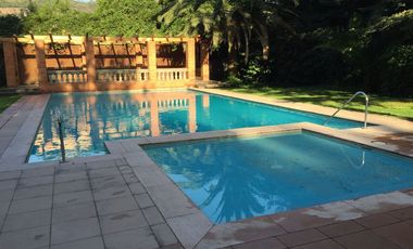 Av. Nueva Costanera 3148 Depto 102