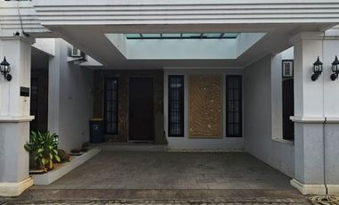 Rumah Bagus,cluster Nusa Indah Bali, Kavling Deplu, Kreo Selatan.