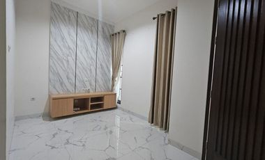 Rumah Bagus,cluster Nusa Indah Bali, Kavling Deplu, Kreo Selatan.