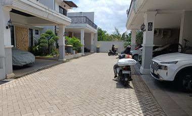 Rumah Bagus,cluster Nusa Indah Bali, Kavling Deplu, Kreo Selatan.