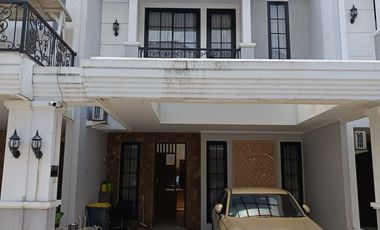 Rumah Bagus,cluster Nusa Indah Bali, Kavling Deplu, Kreo Selatan.