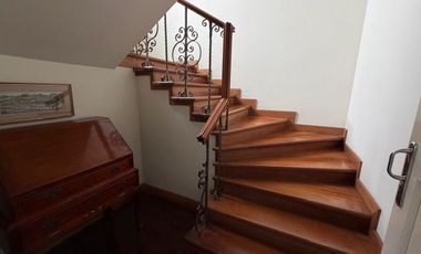 CASA EN VENTA EN MIRAFLORES COMO TERRENO