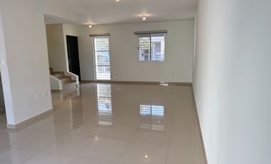 Executive Family Home for Rent – Apodaca Large Backyard | Gated Community | Pool | Near Industrial Parks & Airport