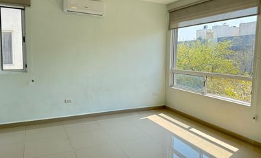 Executive Family Home for Rent – Apodaca Large Backyard | Gated Community | Pool | Near Industrial Parks & Airport