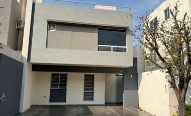 Executive Family Home for Rent – Apodaca Large Backyard | Gated Community | Pool | Near Industrial Parks & Airport