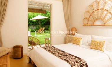 CANGGU - 3BR COLONIAL SANCTUARY WITH RICE FIELD VIEWS AND FLEXIBLE LEASE PERIOD