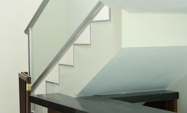 CASA EN VENTA SOLARES, ZONA REAL