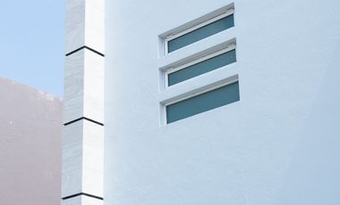 CASA EN VENTA SOLARES, ZONA REAL