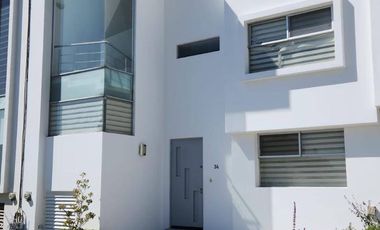 CASA EN RENTA EN LOMAS DE ANGELOPOLIS PUEBLA