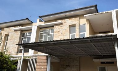 Rumah 2 lantai SHM dekat Banda Juanda Lokasi di Puri Surya Jaya