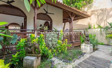 LEGIAN - TROPICAL OASIS 2 BEDROOM VILLA WITH BEACH PROXIMITY