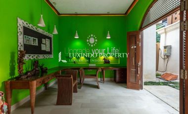 LEGIAN - TROPICAL OASIS 2 BEDROOM VILLA WITH BEACH PROXIMITY