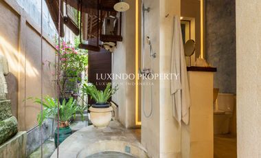 LEGIAN - TROPICAL OASIS 2 BEDROOM VILLA WITH BEACH PROXIMITY