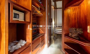 LEGIAN - TROPICAL OASIS 2 BEDROOM VILLA WITH BEACH PROXIMITY