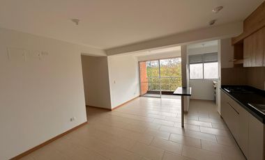 SE ARRIENDA APARTAMENTO