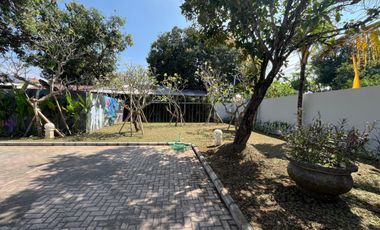 A VILLA-STYLED HOUSE IN SANUR IS SUITABLE FOR INVESTMENT