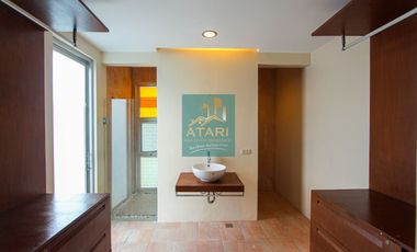 For Rent: Luxury 4-Bedroom Home with Pool in North Town Homes