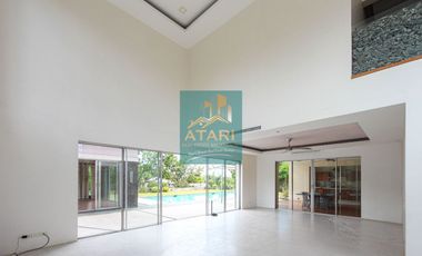 For Rent: Luxury 4-Bedroom Home with Pool in North Town Homes