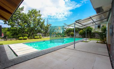 For Rent: Luxury 4-Bedroom Home with Pool in North Town Homes