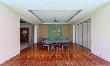 For Rent: Luxury 4-Bedroom Home with Pool in North Town Homes