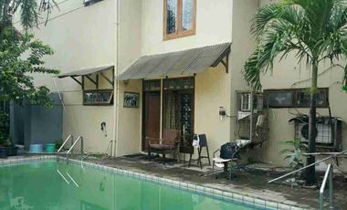 Jual Cepat Rumah Hook Strategis Siap Huni di Jalan Zaini Cipete Jakarta Selatan