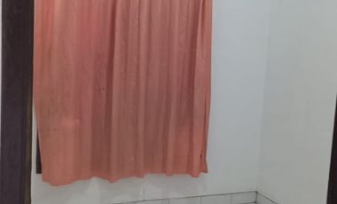 Rumah Sewa Taman Royal Tangerang 4KT 1,5 Lantai Baru Renovasi Strategis