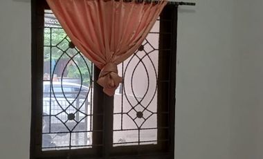 Rumah Sewa Taman Royal Tangerang 4KT 1,5 Lantai Baru Renovasi Strategis