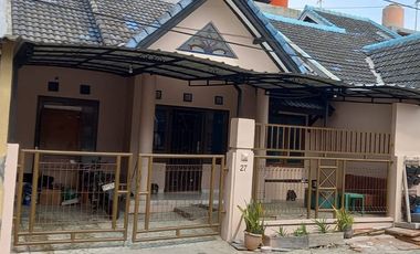 Rumah Sewa Taman Royal Tangerang 4KT 1,5 Lantai Baru Renovasi Strategis
