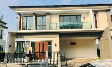For sale: 2-storey detached house at The City Pattanakarn, a quality project by AP Thailand. Land size 66.5 sq.wah, usable area 262 sq.m.