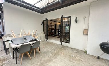 FOR SALE 4BR Teheran St. Merville Parañaque City