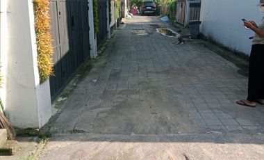 JUAL RUMAH NYAMAN DI PUSAT KOTA