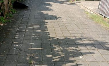 JUAL RUMAH NYAMAN DI PUSAT KOTA