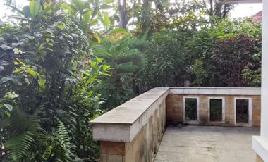 Harus terjual hari ini nego sampai jadi Dijual cepat rumah di kawasan Sentul City dengan lokasi sangat strategis Dekat Taman Budaya