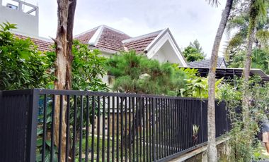 Harus terjual hari ini nego sampai jadi Dijual cepat rumah di kawasan Sentul City dengan lokasi sangat strategis Dekat Taman Budaya