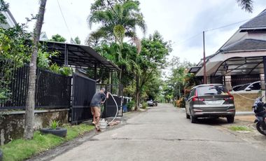 Harus terjual hari ini nego sampai jadi Dijual cepat rumah di kawasan Sentul City dengan lokasi sangat strategis Dekat Taman Budaya