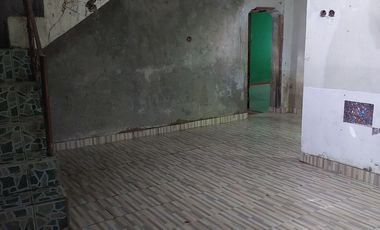 Rumah di kompleks ireng perluasan dekat jatisela