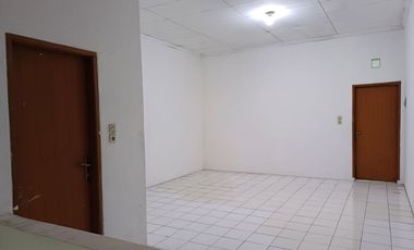 DISEWAKAN RUKO SIAP PAKAI TAMAN KOPO INDAH TKI 3 dekat Pasar Segar, BORMA, Tol Margaasih, Tol Kopo, Cigondewah, Talenta