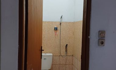 DISEWAKAN RUKO SIAP PAKAI TAMAN KOPO INDAH TKI 3 dekat Pasar Segar, BORMA, Tol Margaasih, Tol Kopo, Cigondewah, Talenta