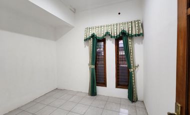 DIJUAL RUMAH DEKAT STASIUN SOLO BALAPAN