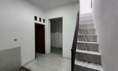 DIJUAL RUMAH DEKAT STASIUN SOLO BALAPAN