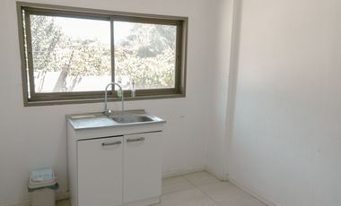 Se arrienda local comercial en Curauma