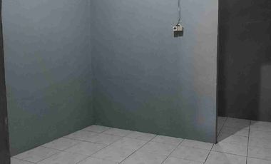 Dijual murah 4 unit kontrakan + 1 pintu kios