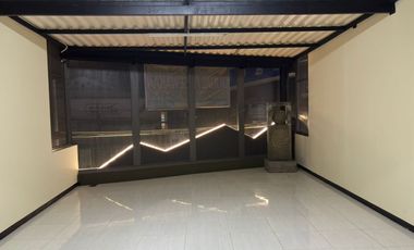 Murah Ruko Baru Berada di Area Bisnis Jalan Jakarta Antapani Bandung