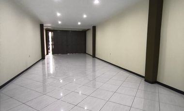 Murah Ruko Baru Berada di Area Bisnis Jalan Jakarta Antapani Bandung