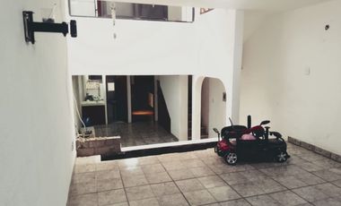 CASA EN RENTA, COL. EL SANTUARIO, IZTAPALAPA